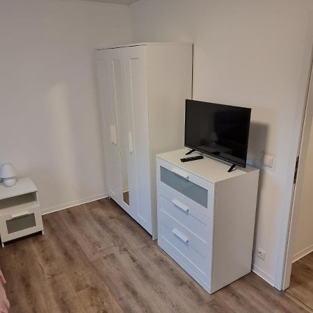 Gaestehaus-Ferienwohnung-Appartement Mit Terrasse - Naehe Kliniken/ Herzzentrum Bad Oeynhausen Εξωτερικό φωτογραφία