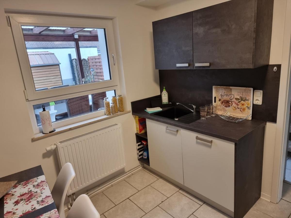 Gaestehaus-Ferienwohnung-Appartement Mit Terrasse - Naehe Kliniken/ Herzzentrum Bad Oeynhausen Εξωτερικό φωτογραφία
